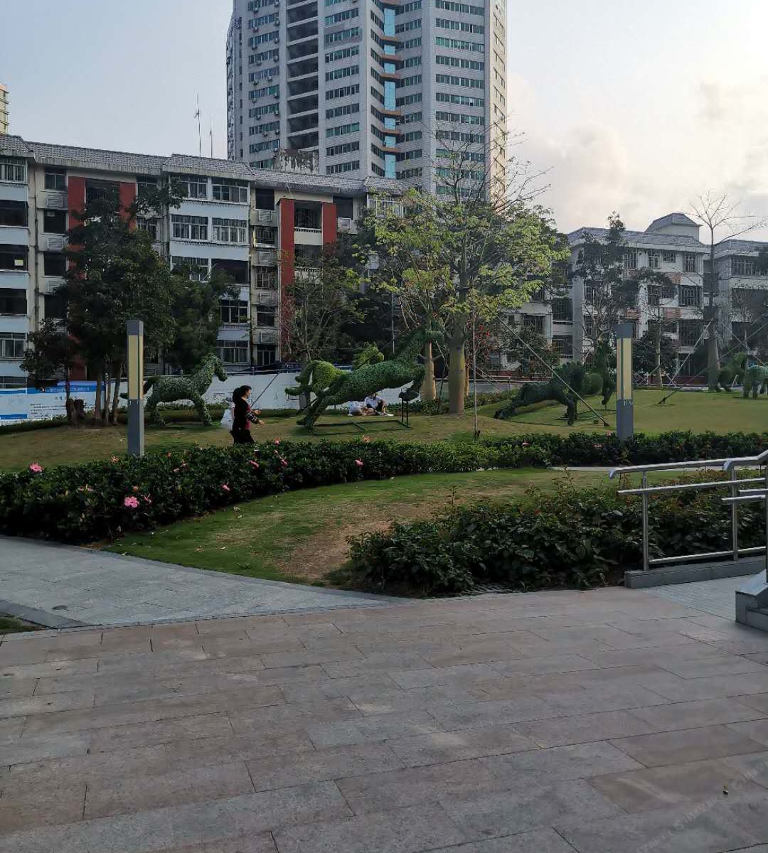 快乐家族青年公寓