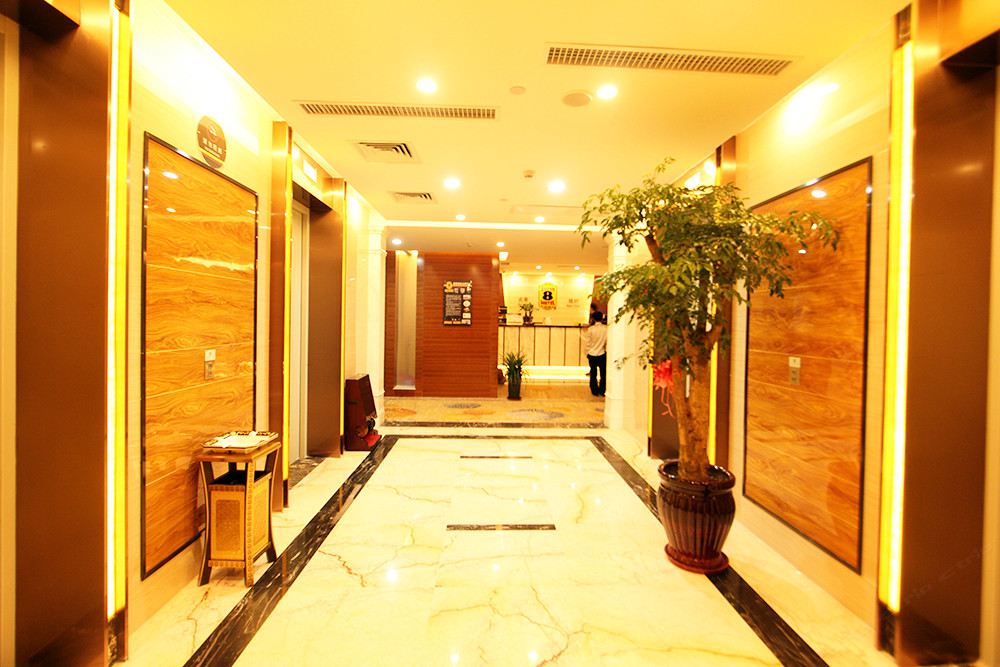 速8酒店(合肥滨湖会展中心悦方店)
