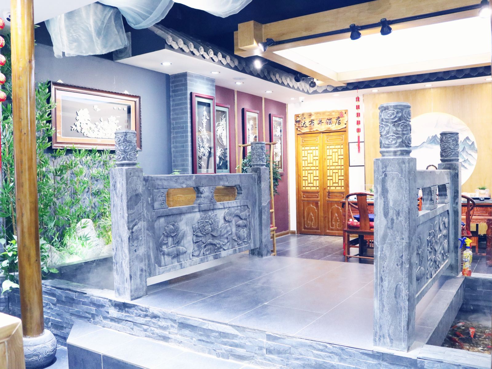 西安达布牛酒店