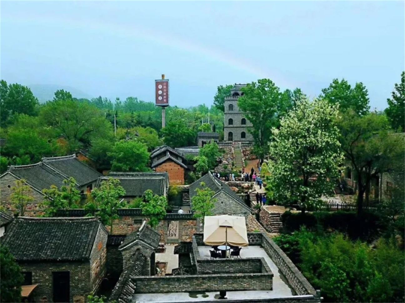 登封禅心居知白度假酒店