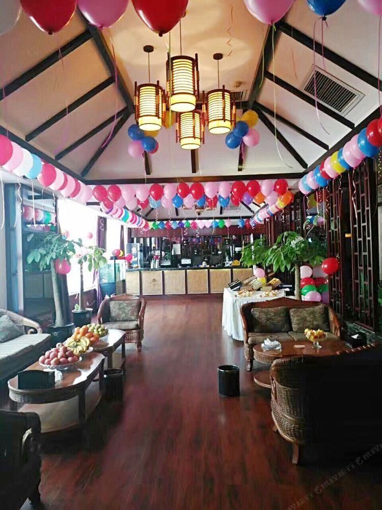 郑州泉赢酒店
