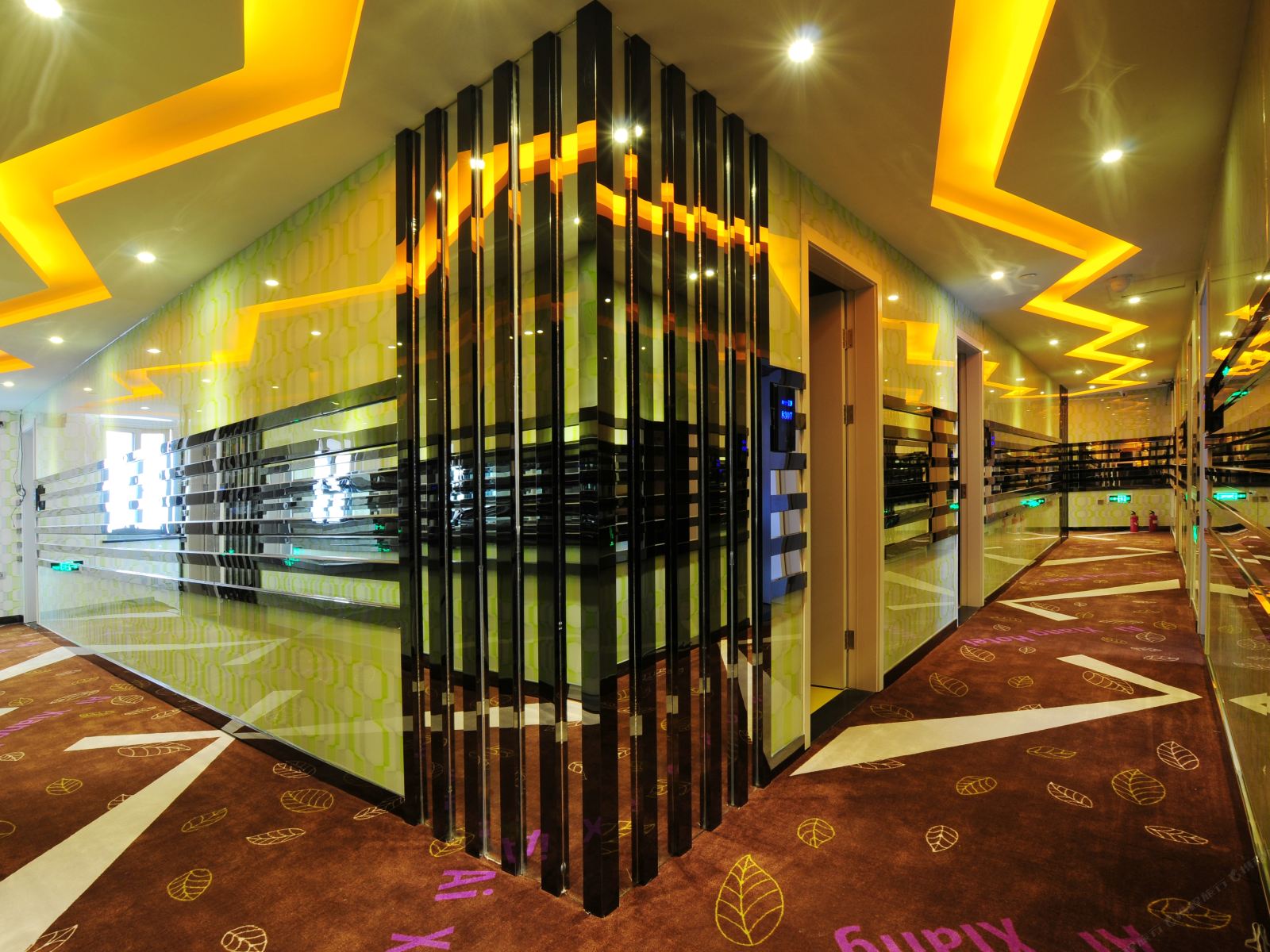 艾享时尚酒店(上海丰庄路店)