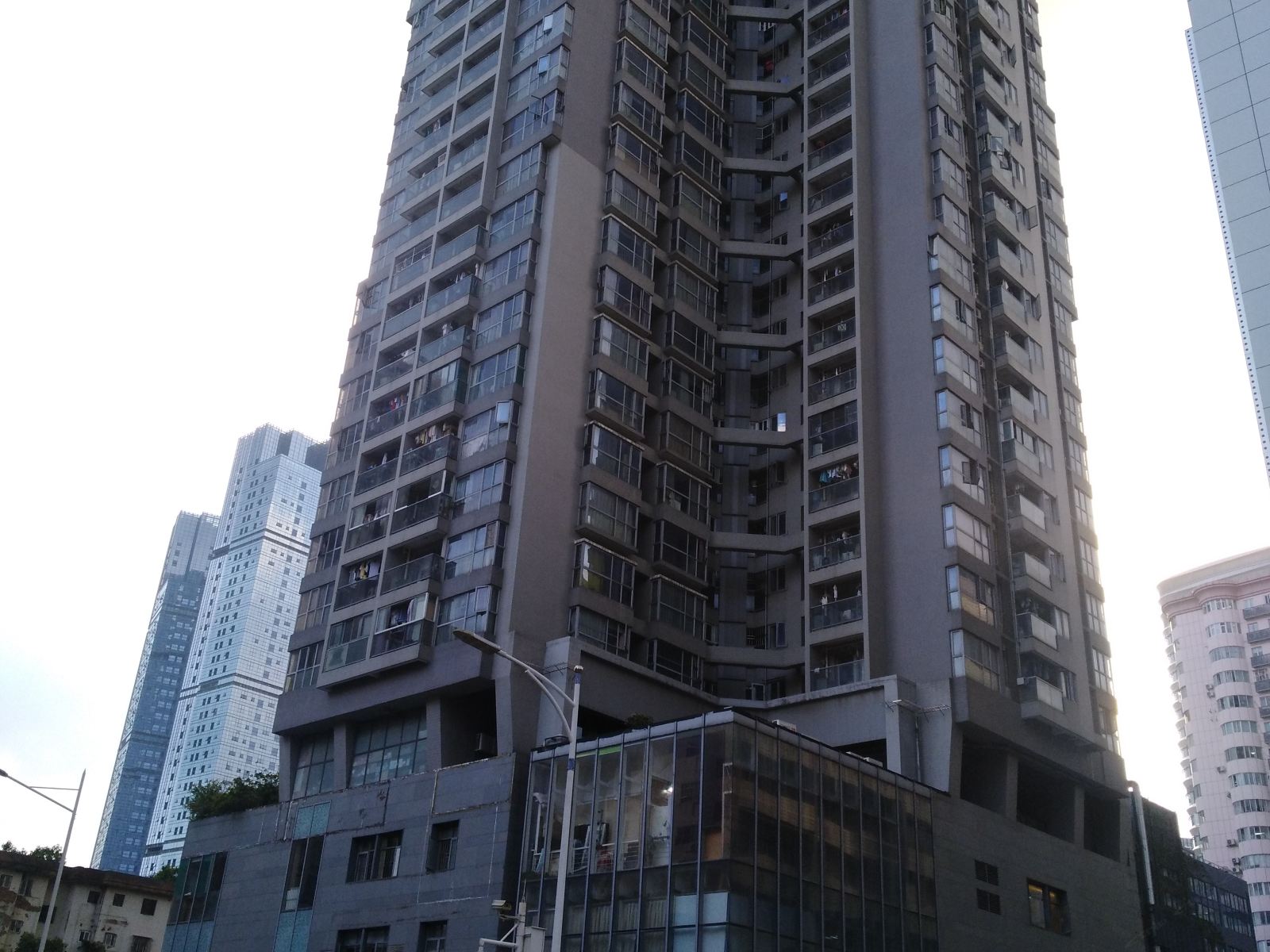 他她商务公寓(深圳海岸城店)