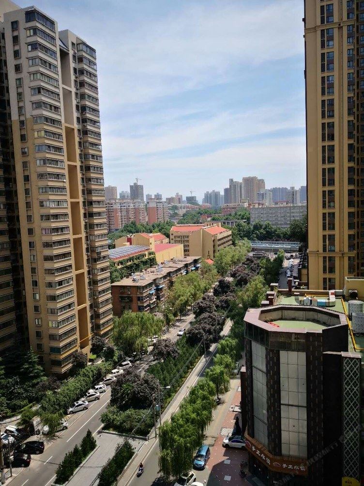 哼哼的温馨小窝公寓(西安仁厚庄南路店)