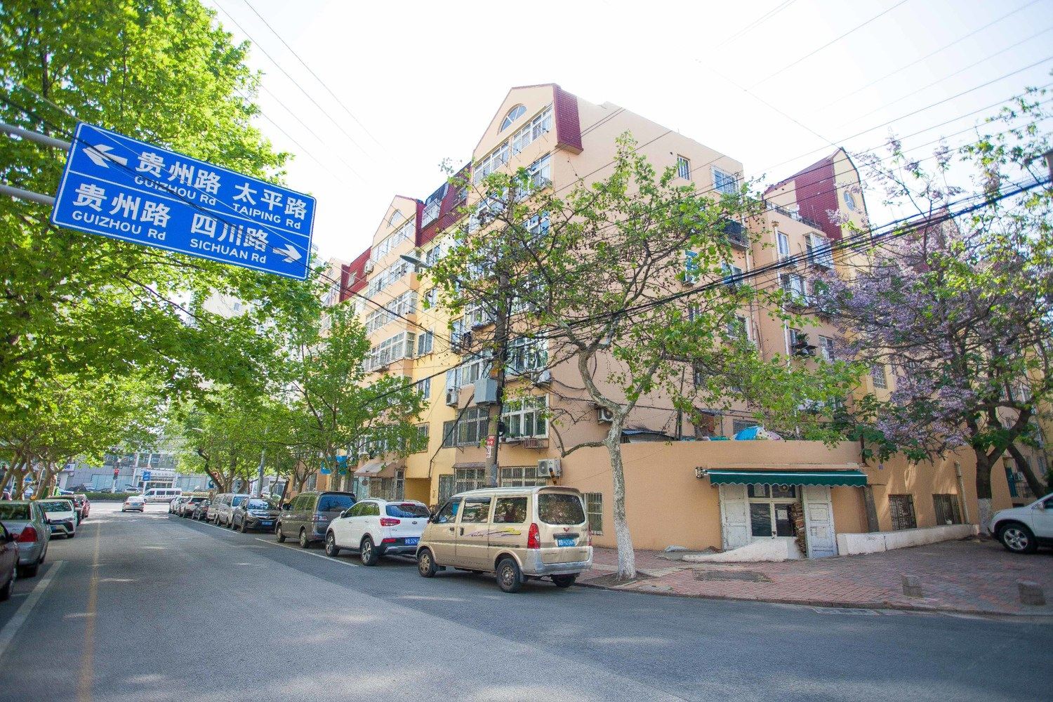 青岛韩小峰公寓