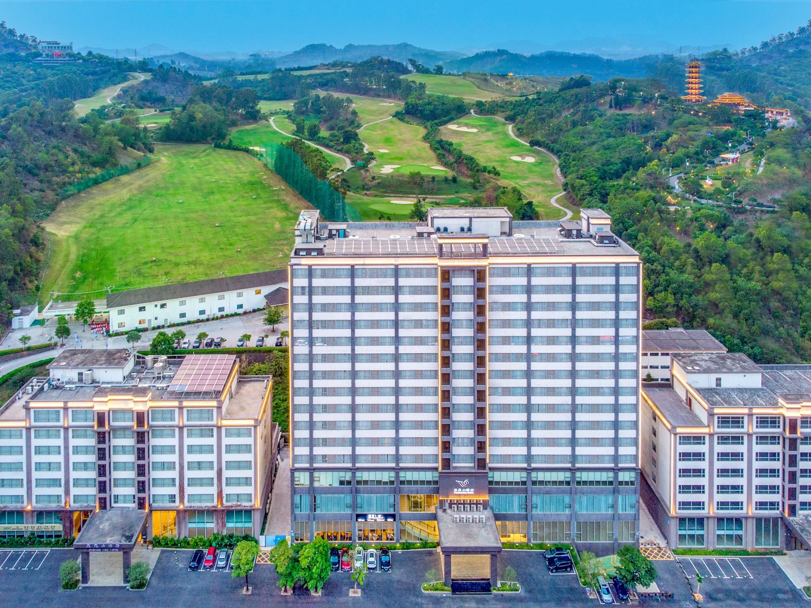 东莞凤凰山酒店(高尔夫球场店）