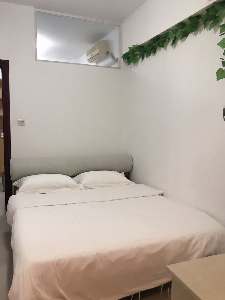 南宁黄潇潇公寓