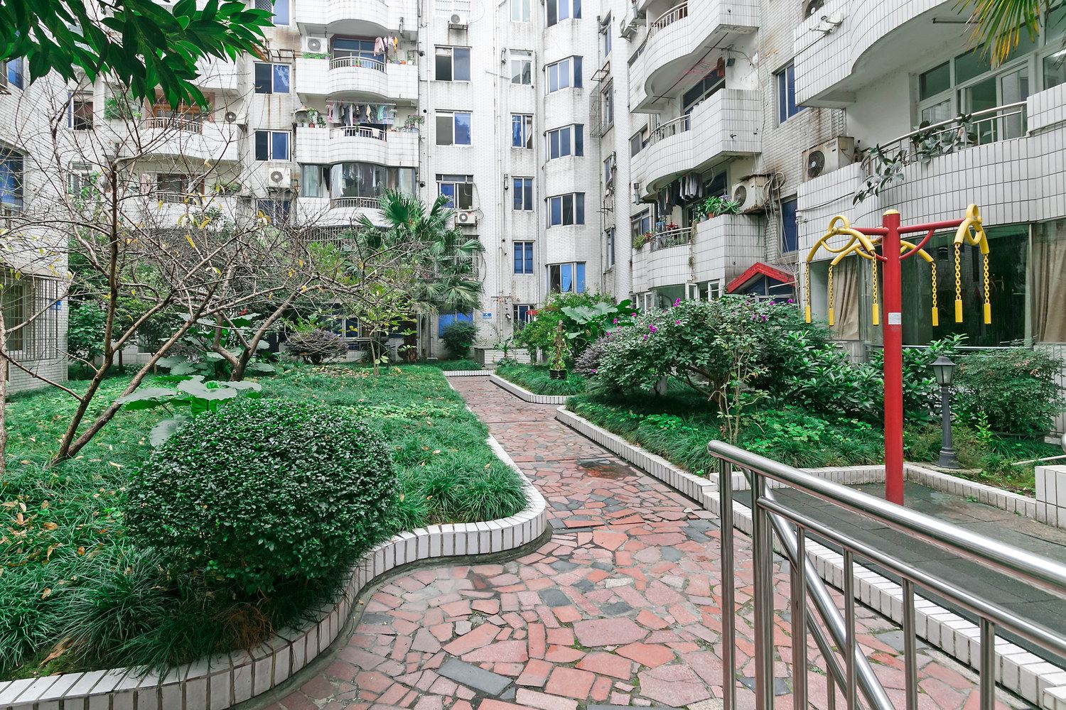 成都蓝蓝小屋(领事馆路店)