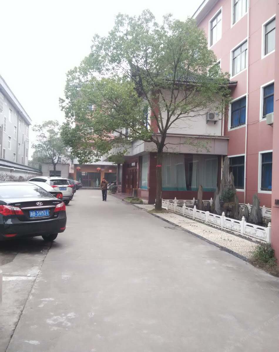 慈溪长三角大酒店