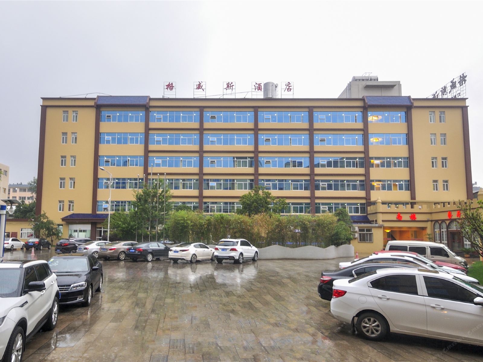 昆明格威斯酒店