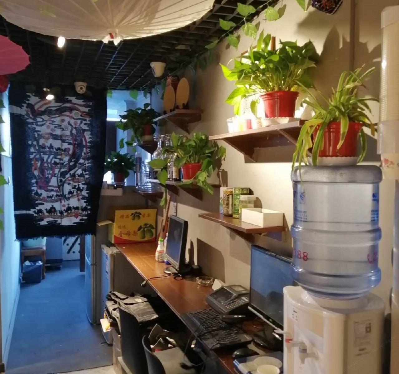 在路上青年旅舍(乌鲁木齐西虹东路店)