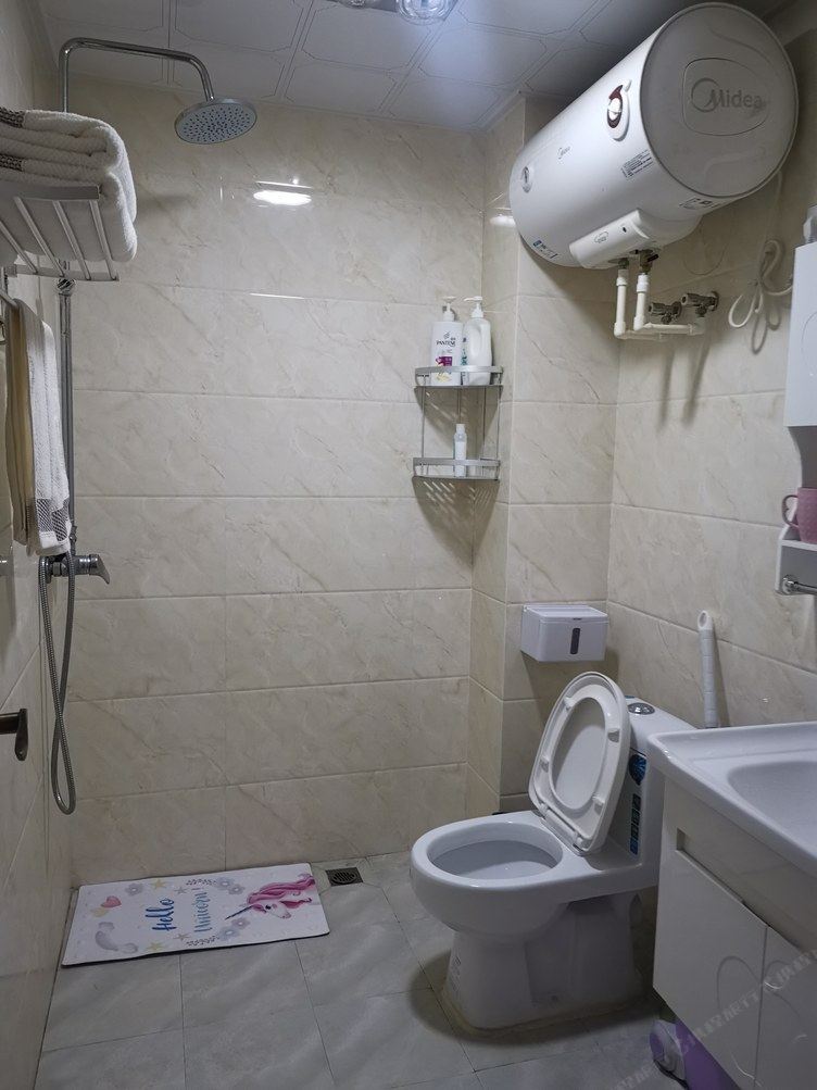 凡华公寓(西安文艺西路店)