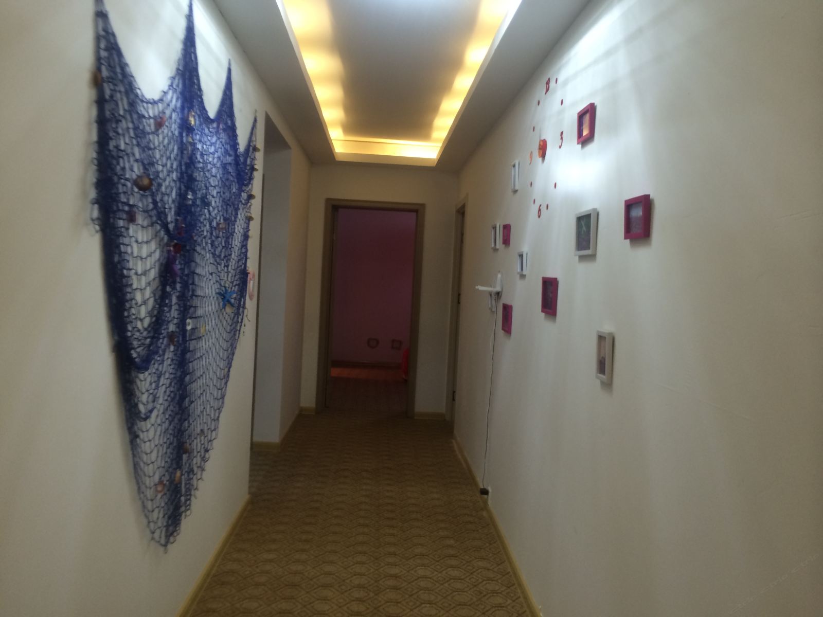 西安蒙奇奇主题公寓酒店