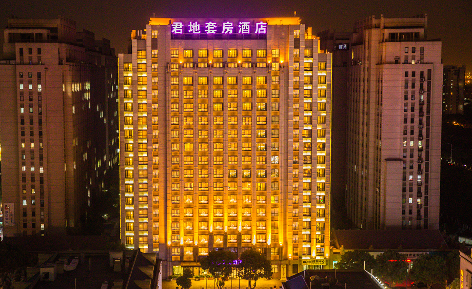 苏州君地套房酒店