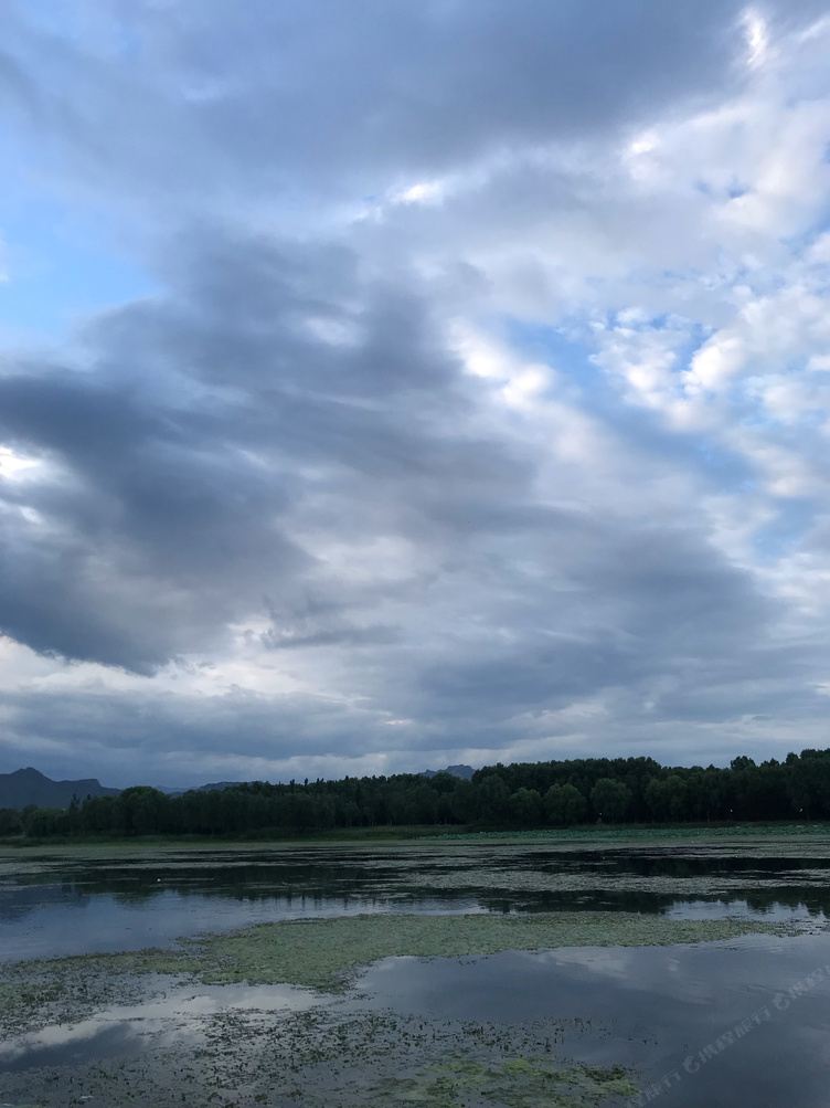 北京大漠孤烟直公寓