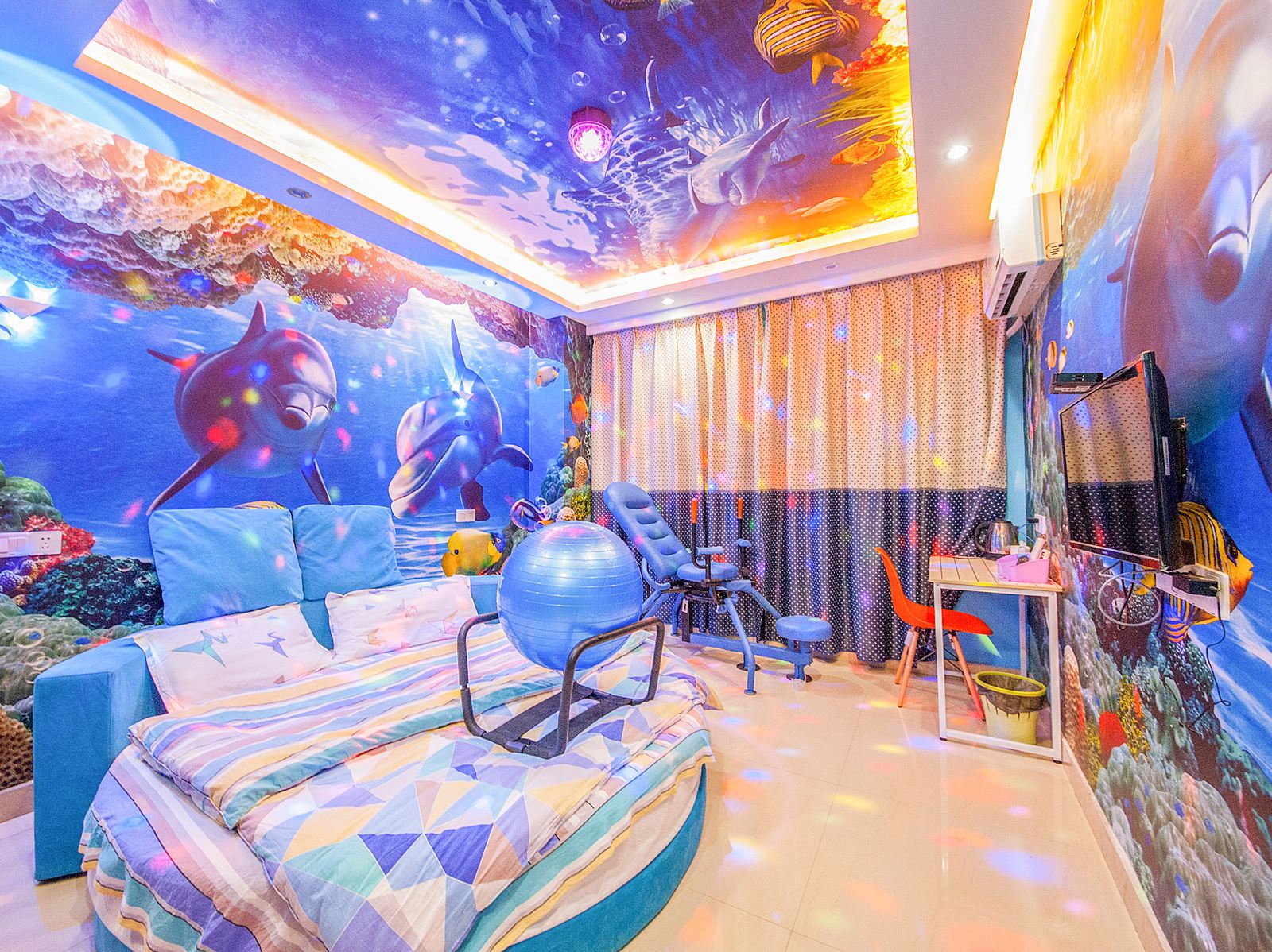 南通千遇千寻主题酒店
