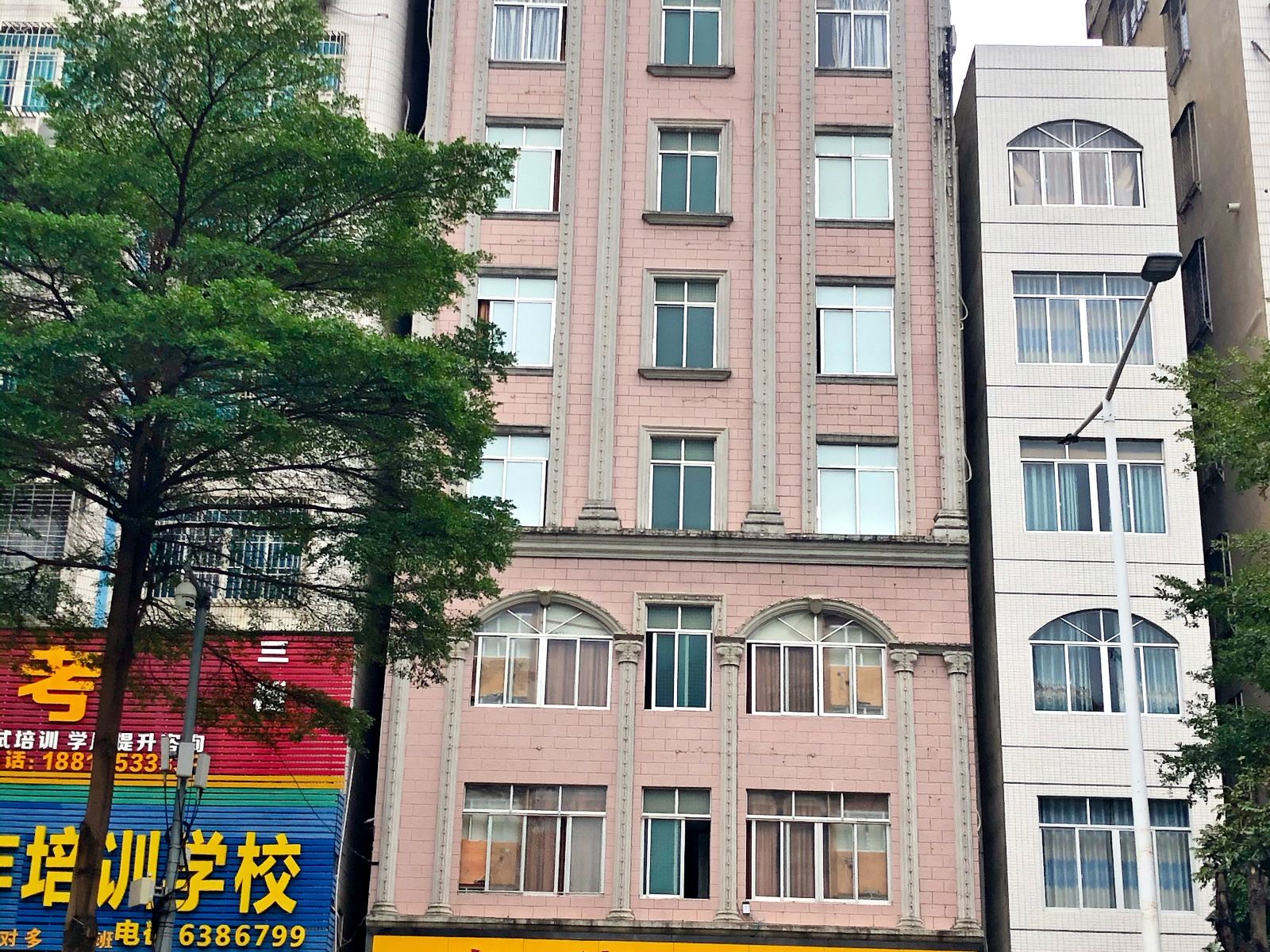 高州南湖宾馆