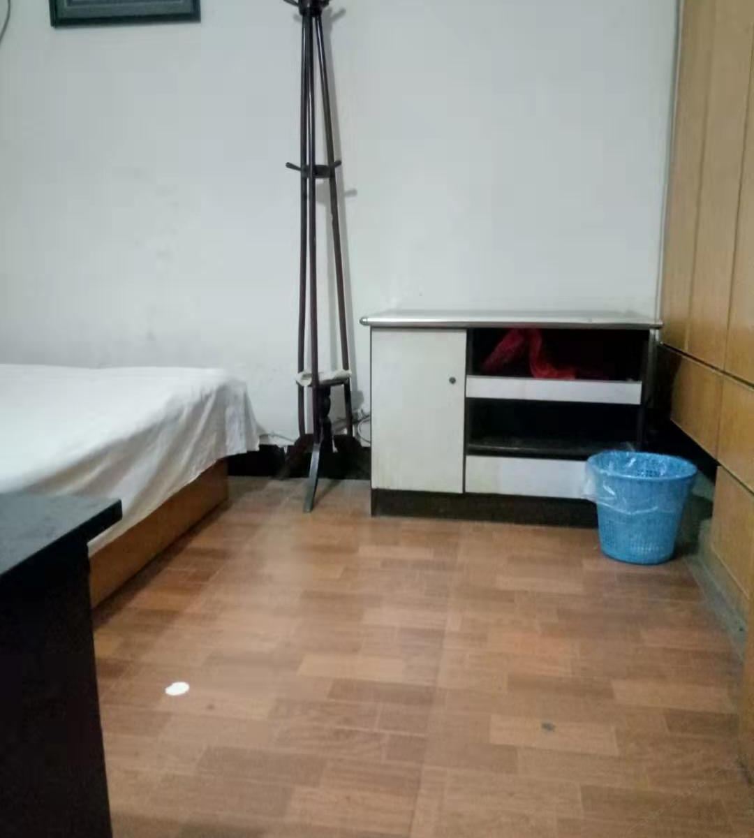 武汉金鑫公寓（纺织大学店）