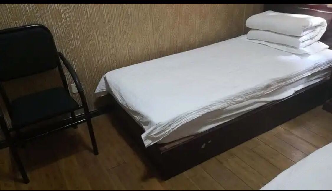 乌鲁木齐山环宾馆