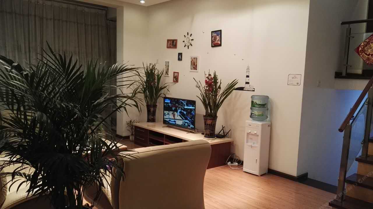 昆明滇池惠佳短租公寓