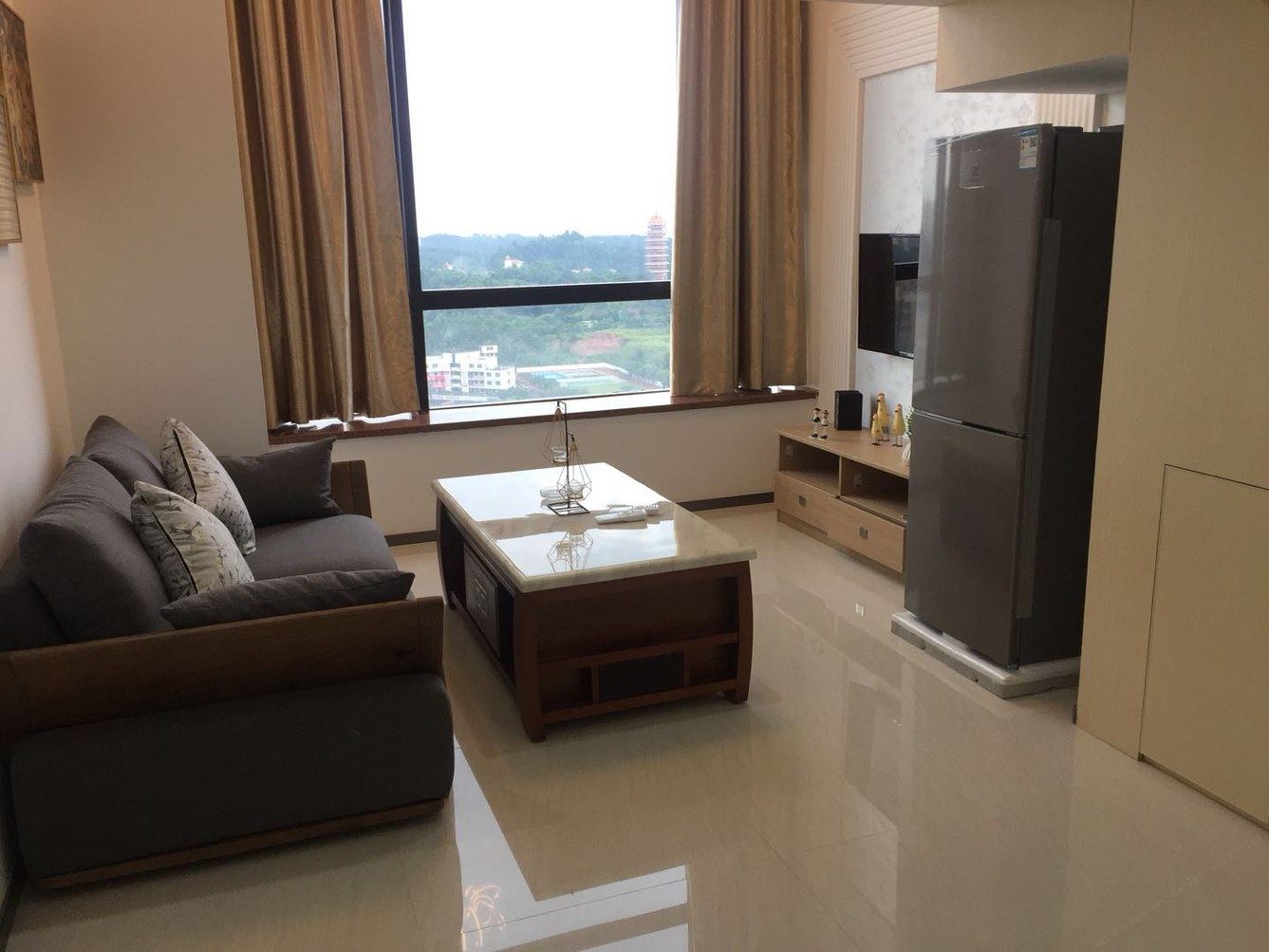 佛山Lucyhome公寓(8号店)