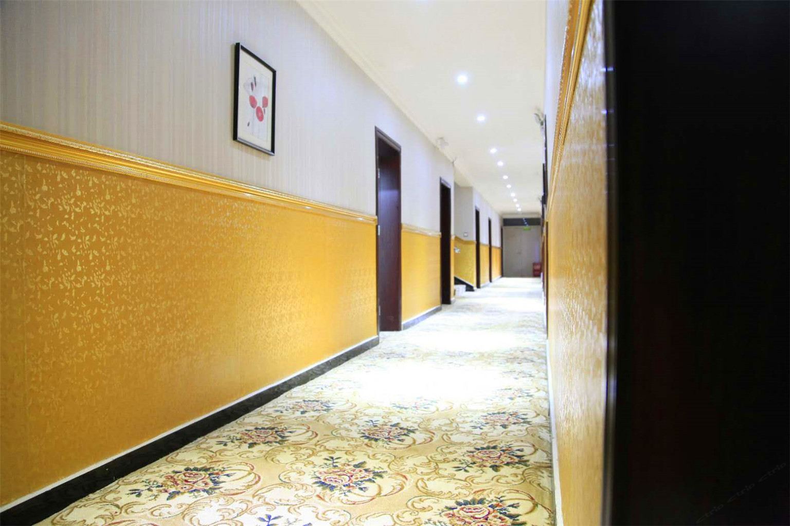 大宇之星酒店(昆明长水机场店)