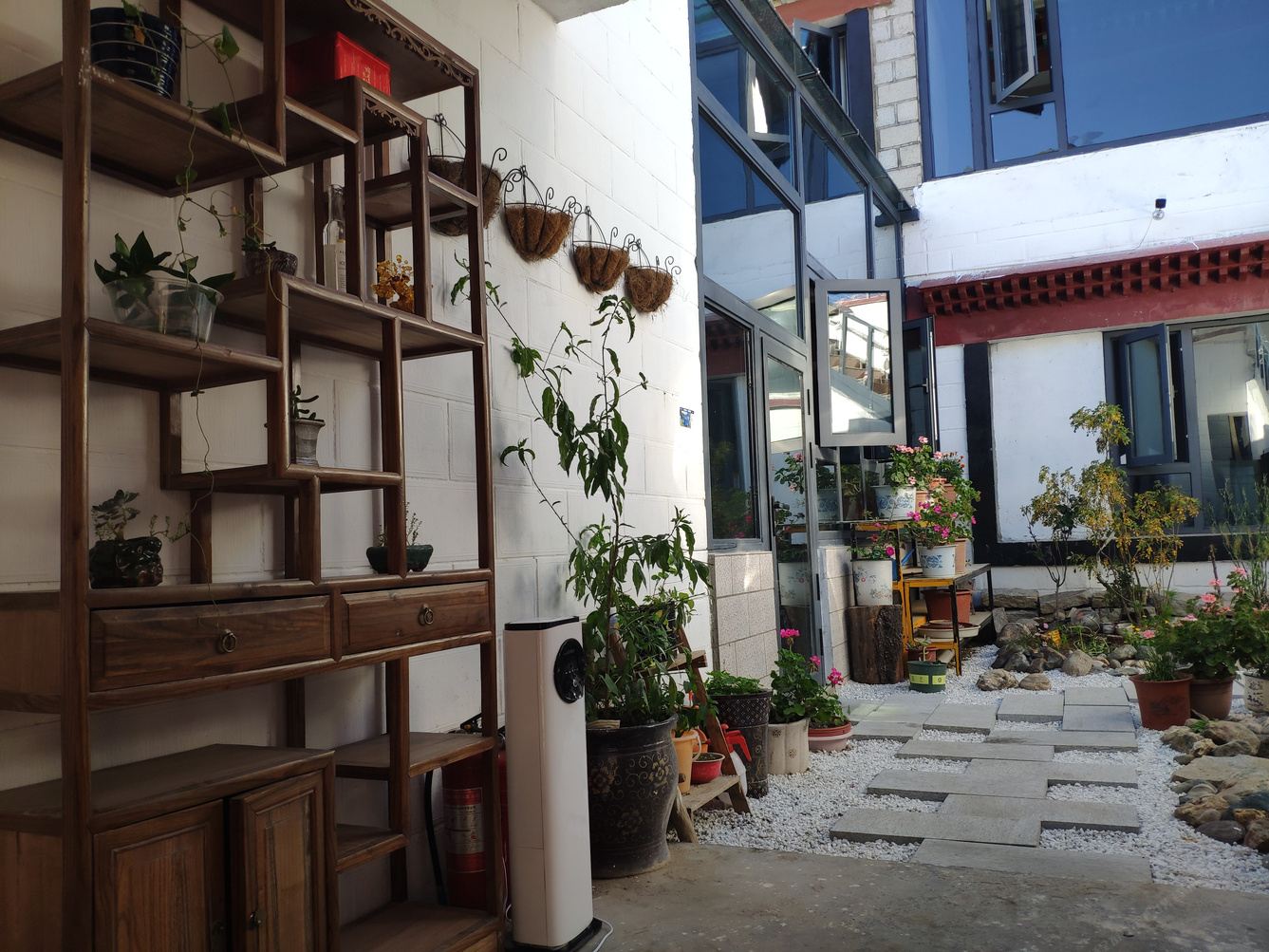 拉萨忆宝客栈(5号店)