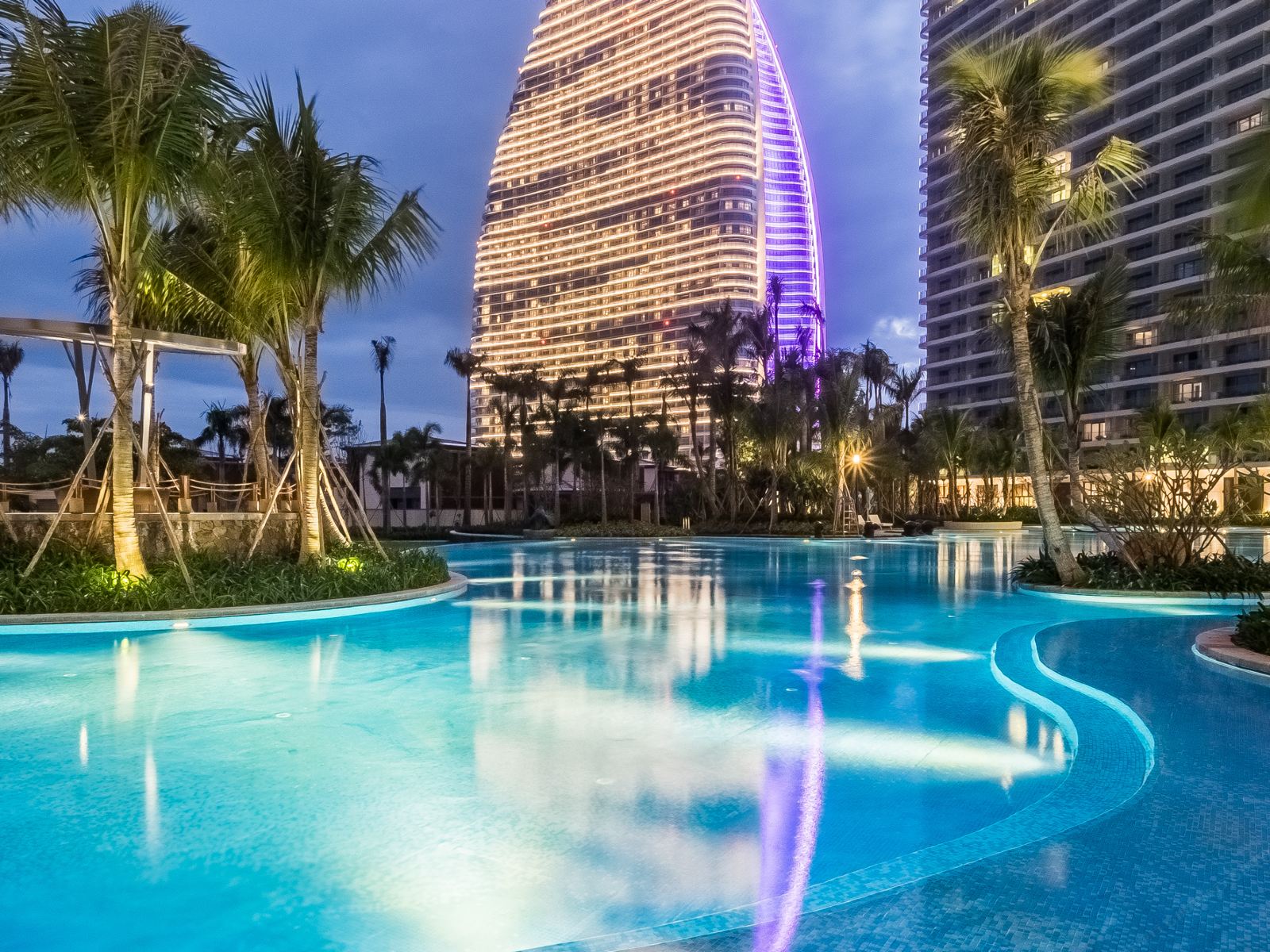 三亚海棠湾南海之情海景公寓