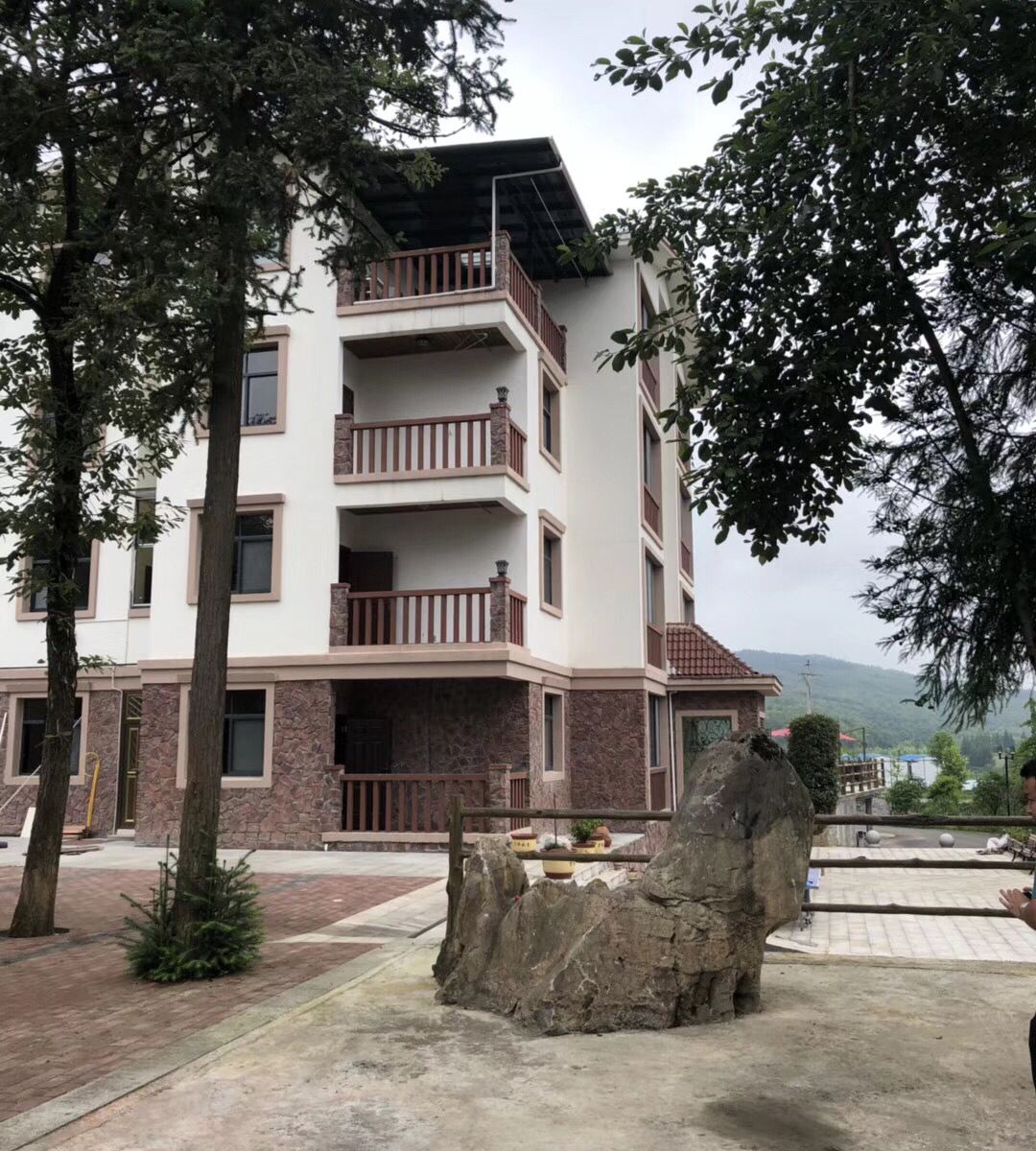 重庆武隆仙女山秋淳度假酒店