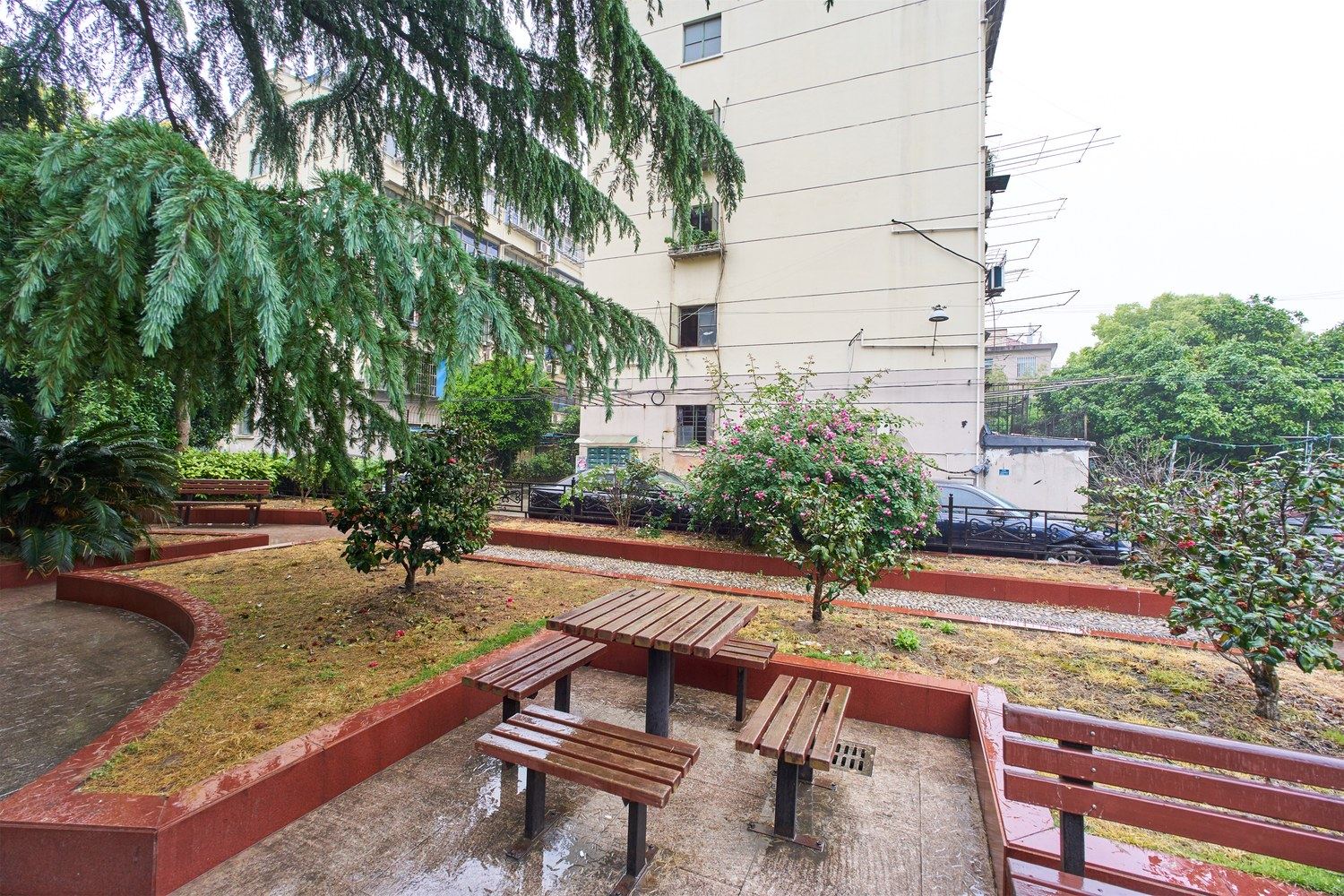 上海懒人民宿李英俊(20号店)
