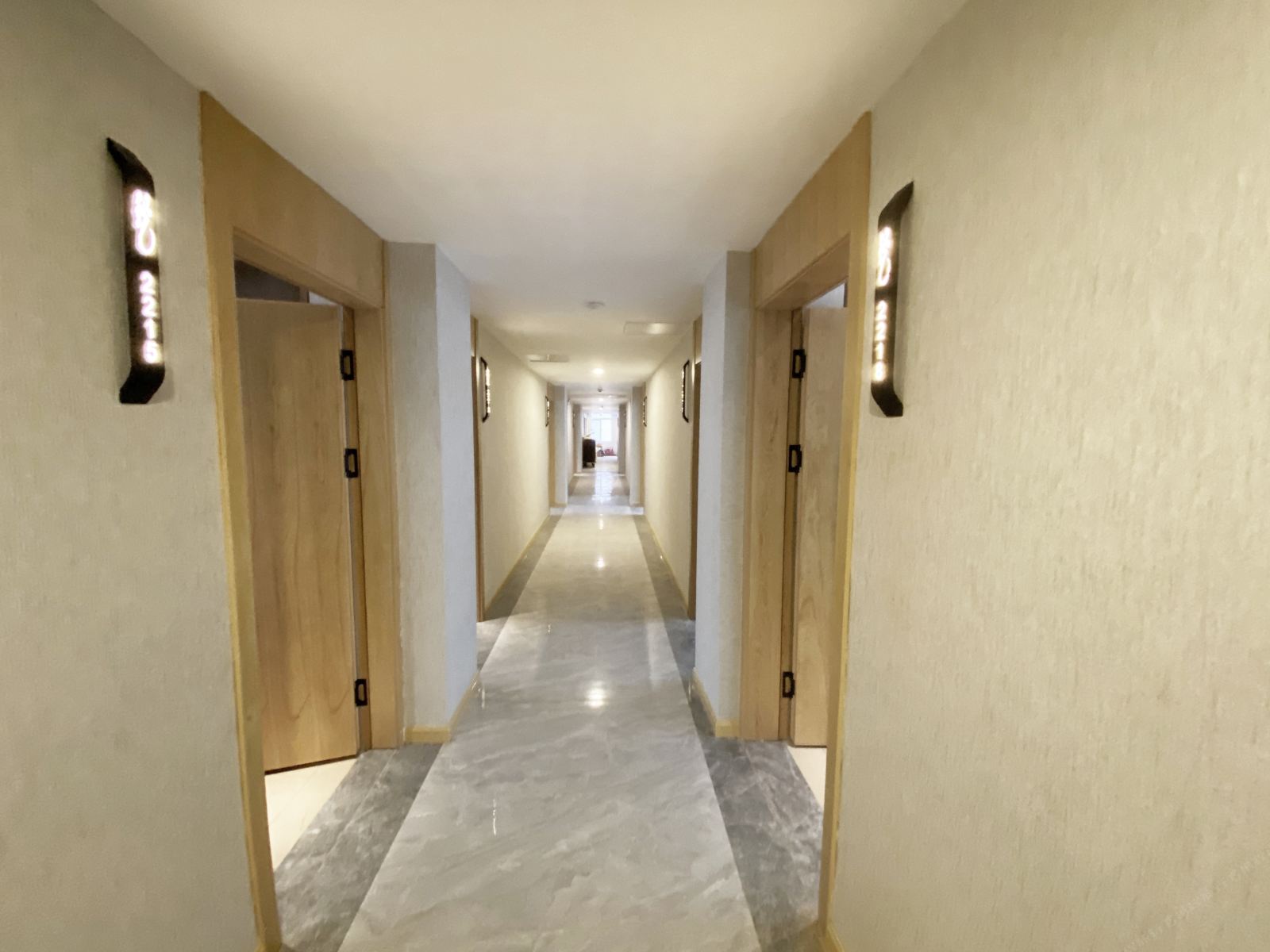 龙城宾馆(成都武侯祠华西锦里店)