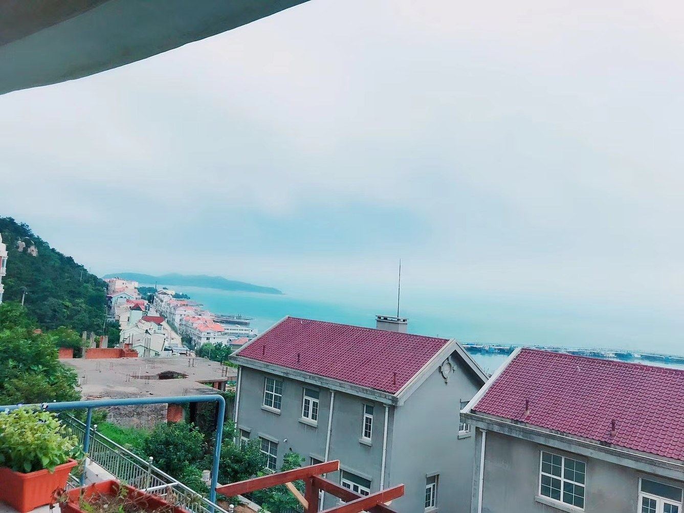 青岛艺景苑公寓