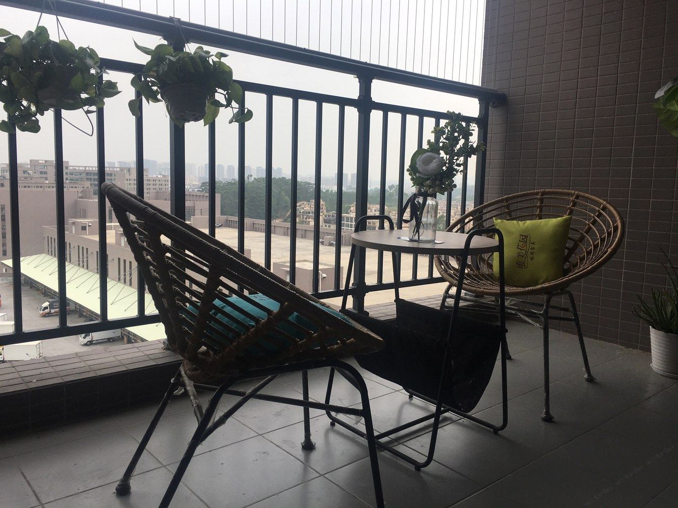 深圳熊良时公寓(4号店)