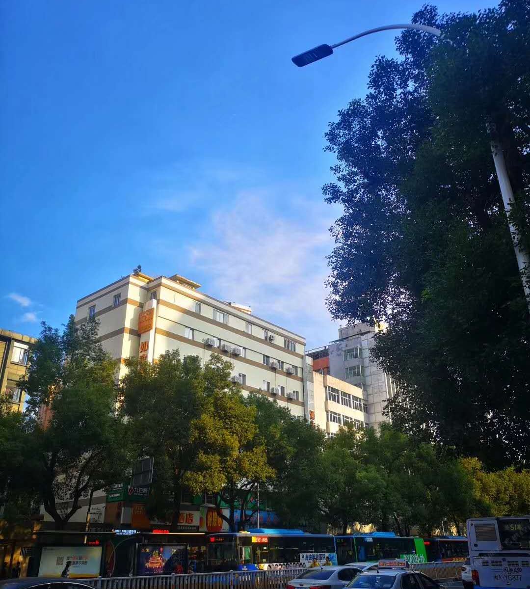 如家酒店(福州五一北路三坊七巷店)