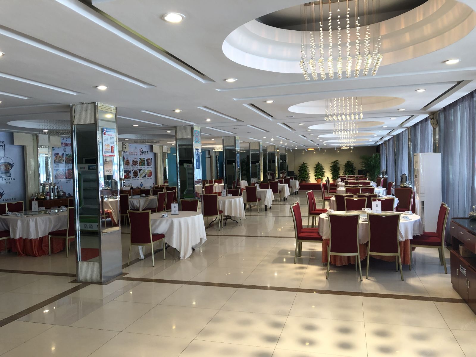 武汉新金龙酒店