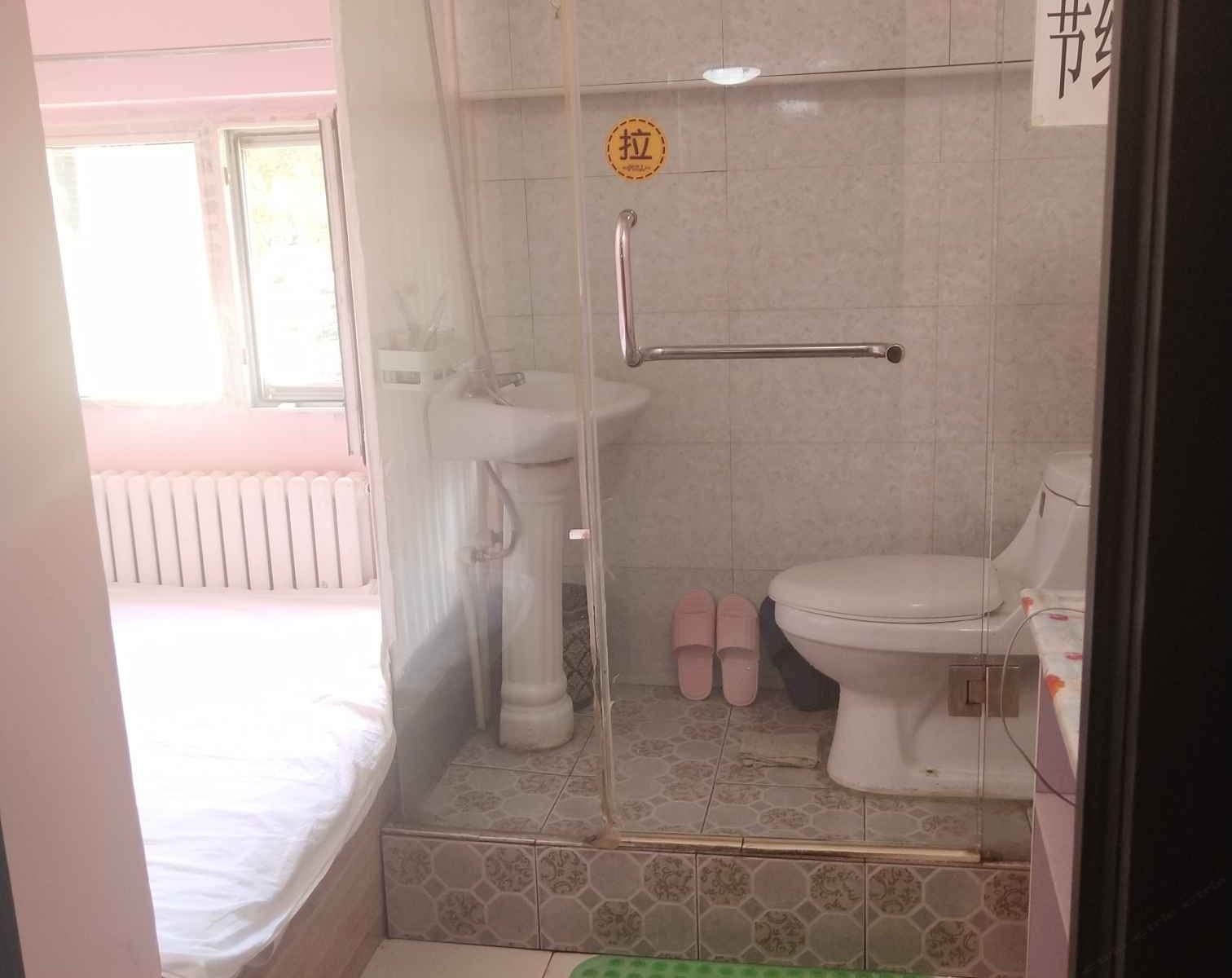 陌陌小宾馆