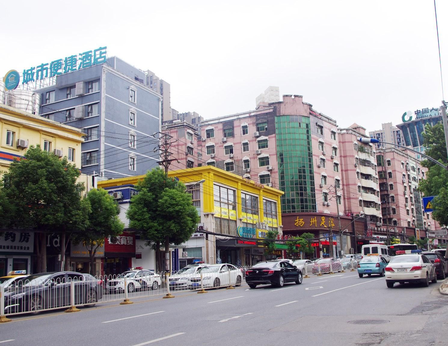 大学生前程公寓(武汉亚贸广场店)