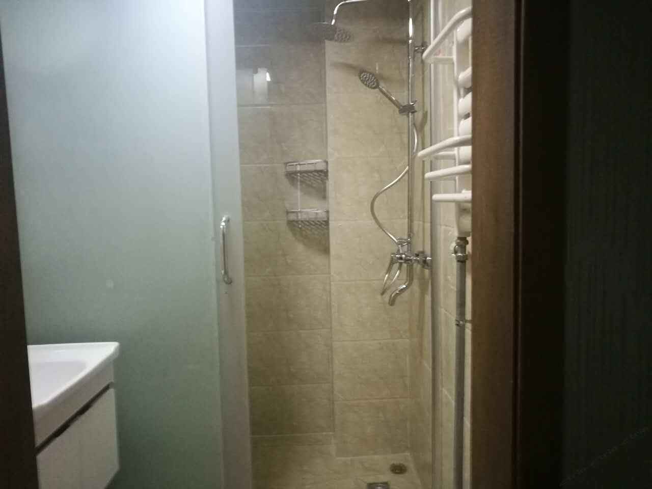 郑州河南乐一族之家公寓