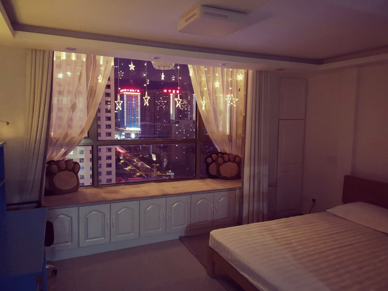 西宁爱丽天使小屋