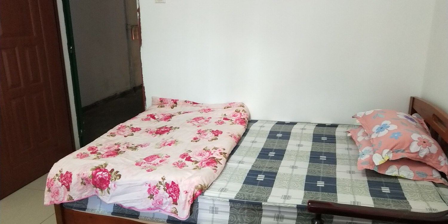广州小龙短租房公寓(6号店)