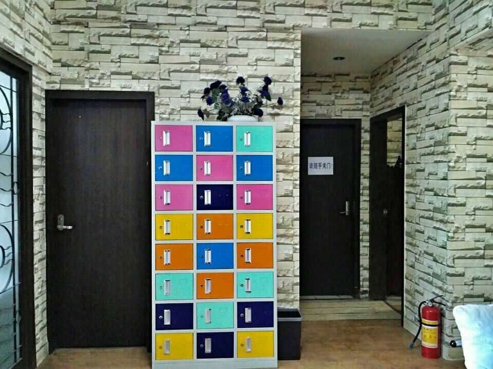 武汉温馨青年旅社尖东智能花园店