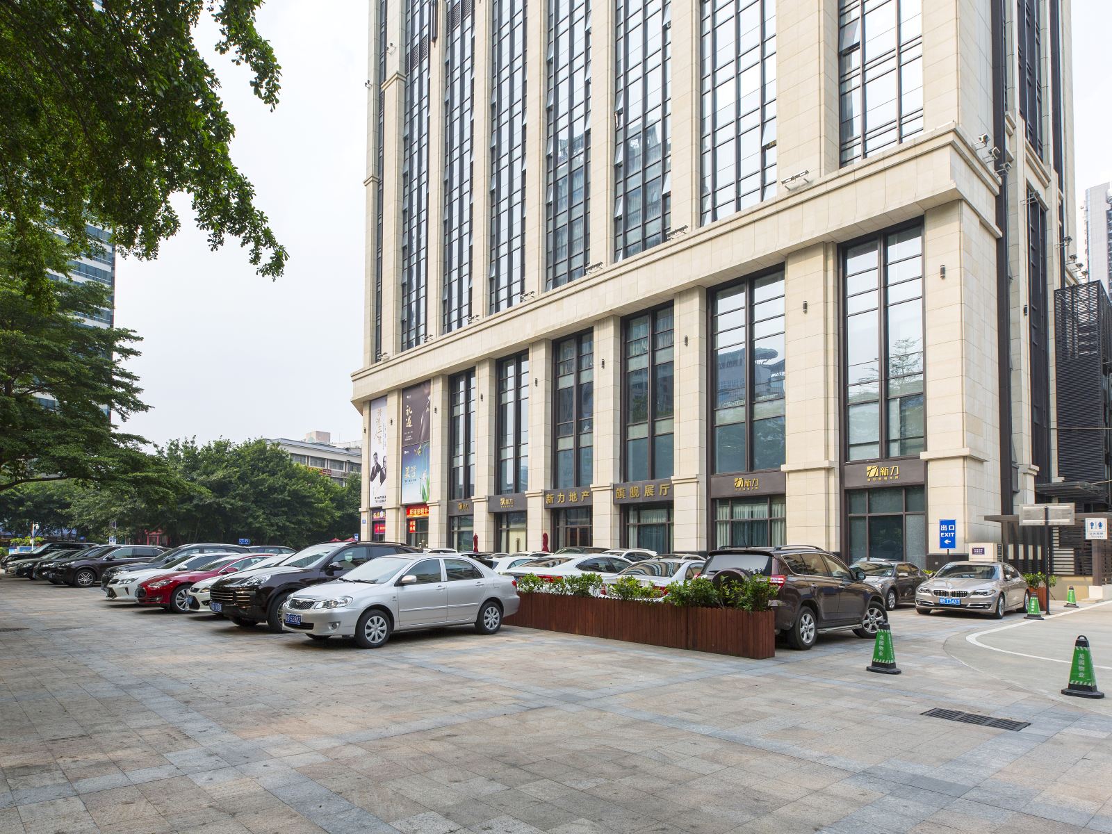 思途商务公寓(深圳罗湖万象城店)