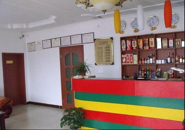 机场连锁快捷酒店(济南遥墙泉顺分店)