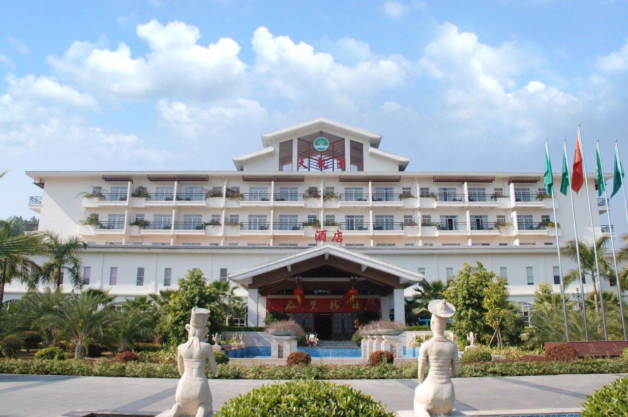 龙门南昆山温泉大观园