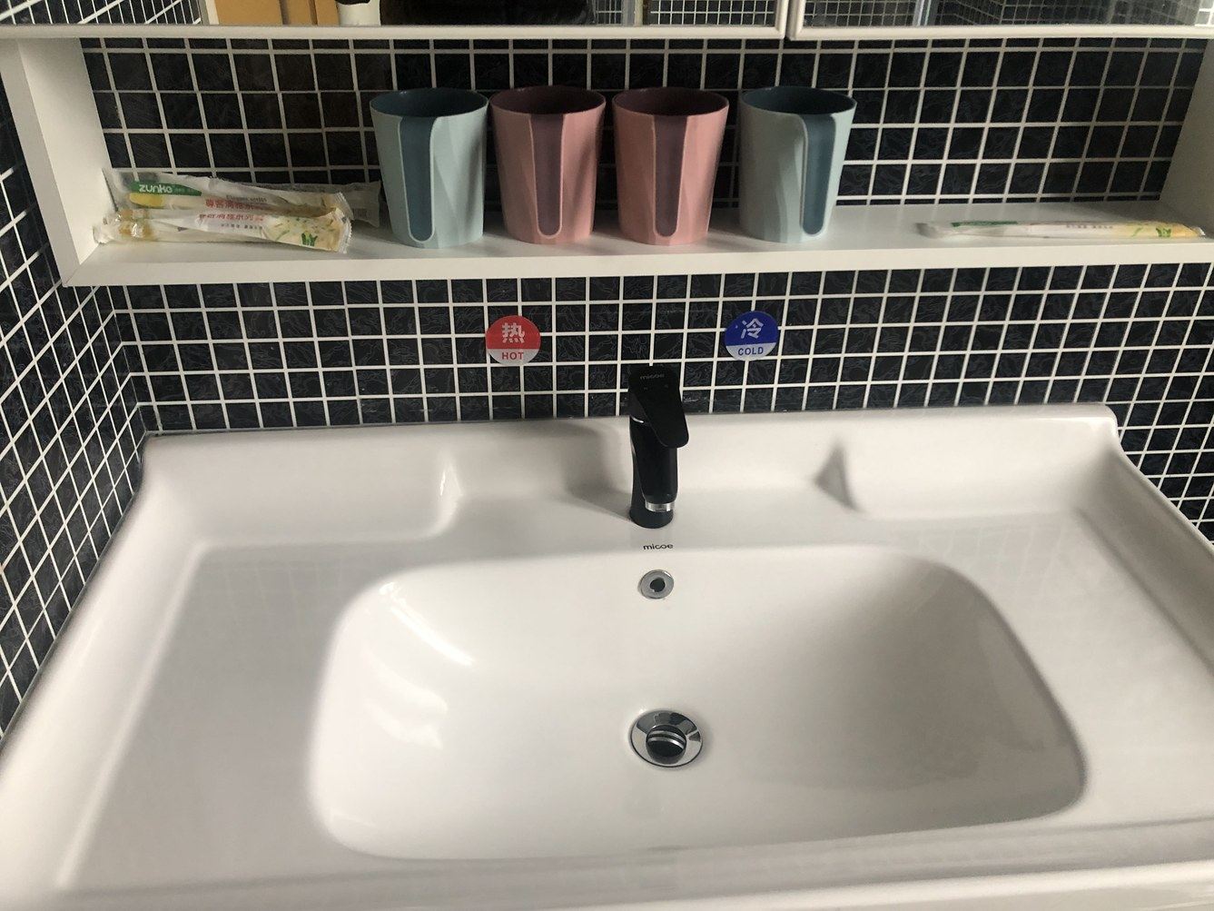 嘉兴乌镇李同学(点击头像查看更多房源）公寓(隆源路分店)