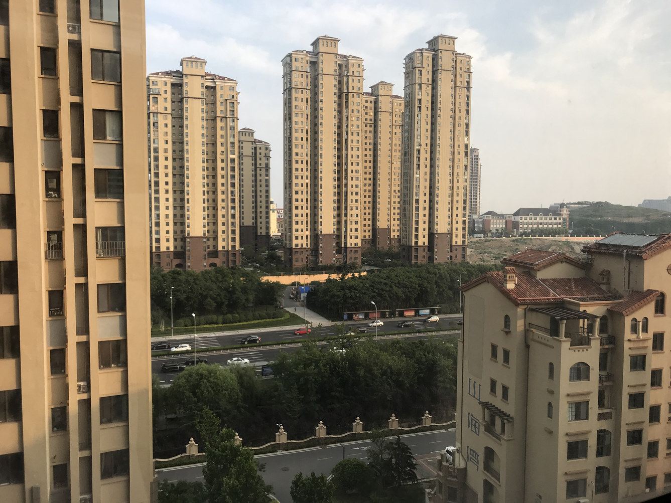 张先生民宿(青岛云雾山路店)