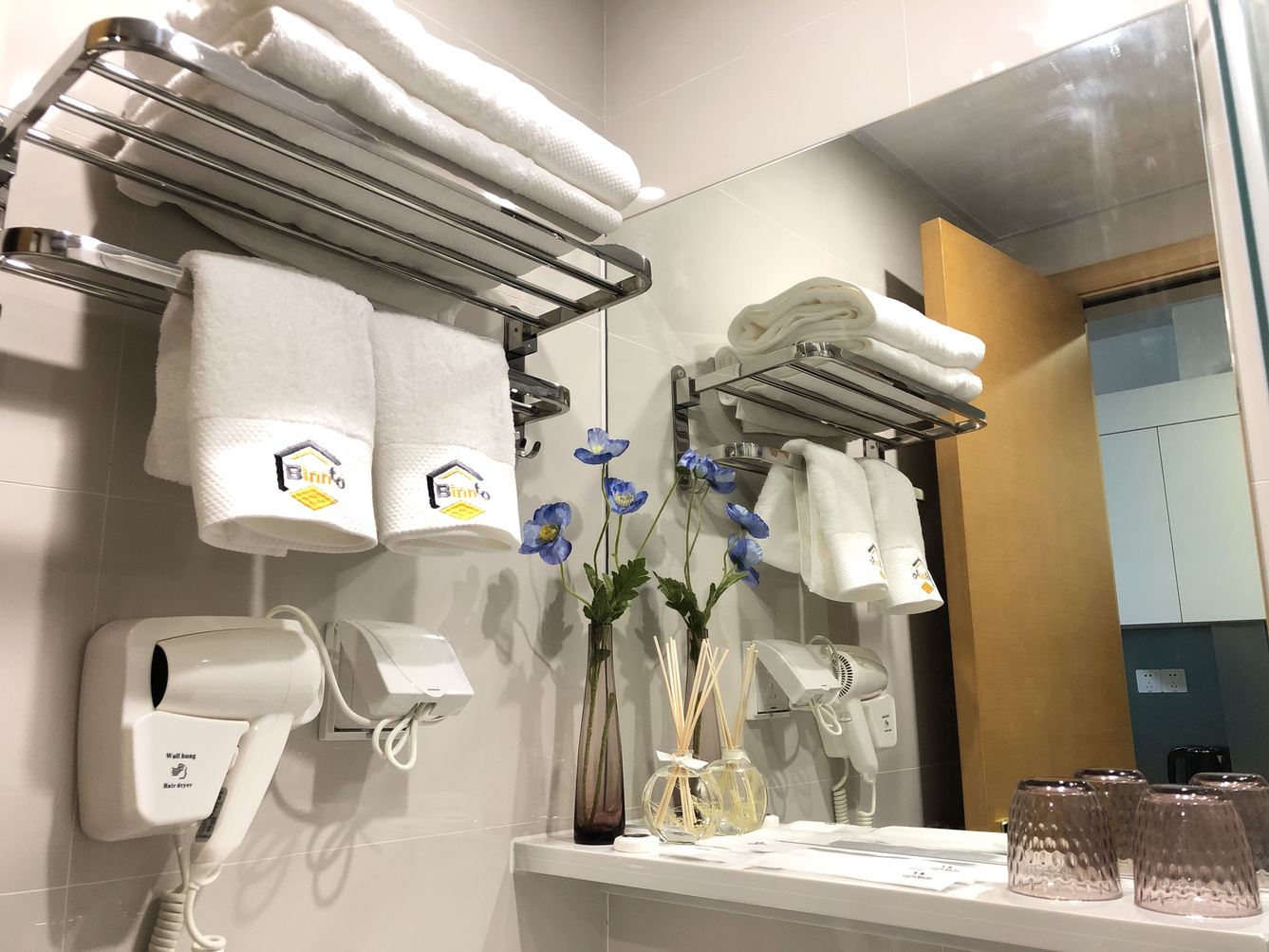 广州北欧阳光大床房公寓(2号店)