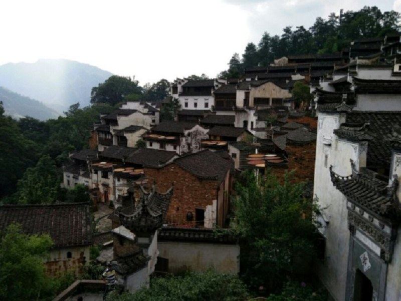婺源河岸人家客栈