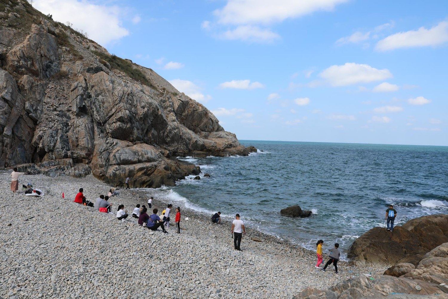 威海夏小陌公寓