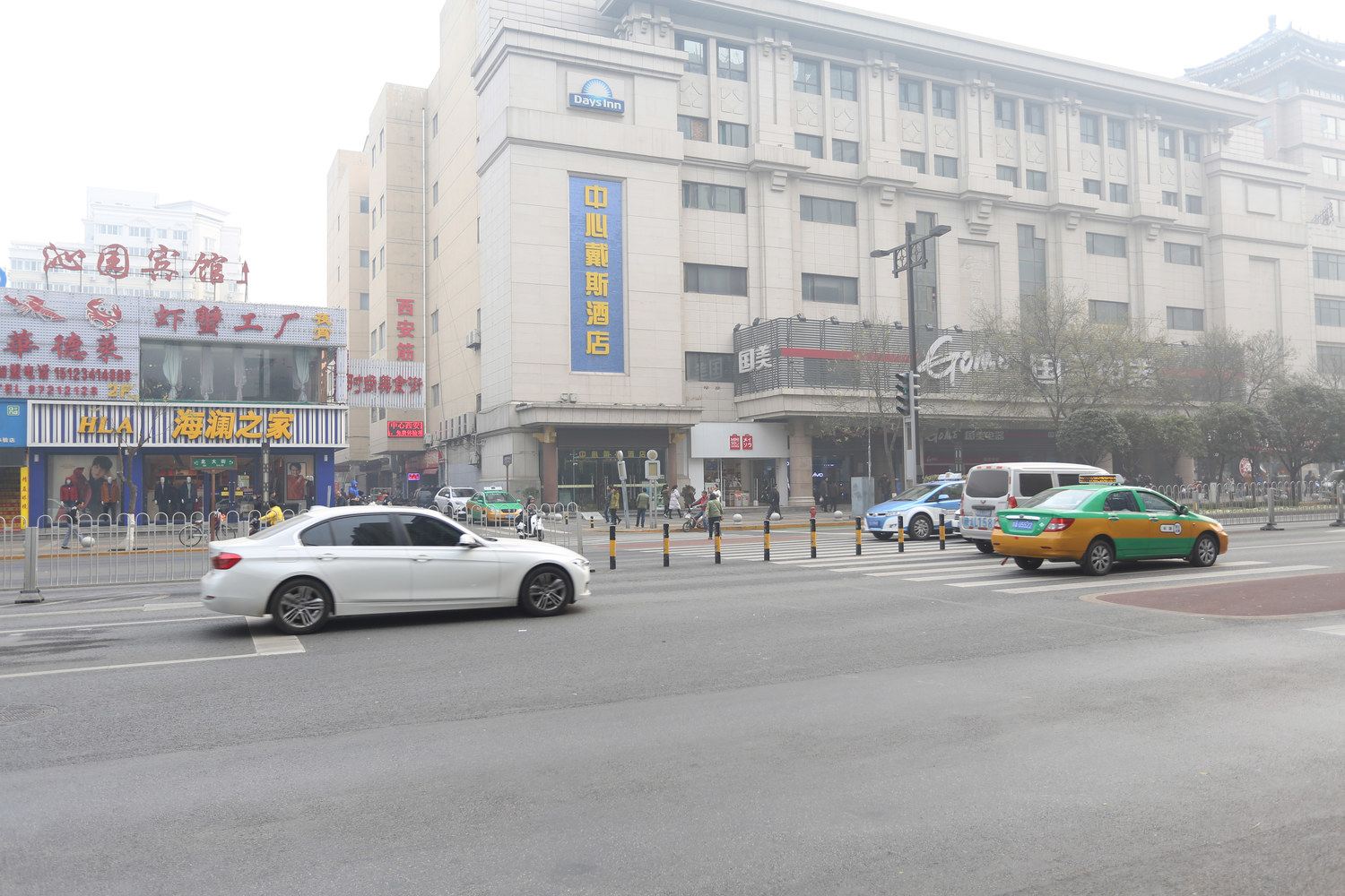 西安米兰公寓(7号店)